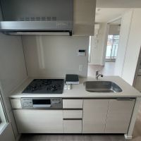 台東区竜泉の賃貸物件/3口ガスコンロのキッチン