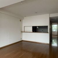渋谷区元代々木町の賃貸物件/窓の前から北へ向かって