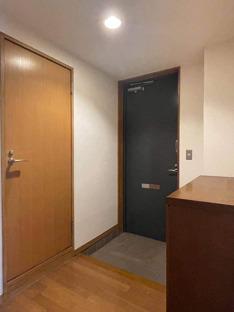 渋谷区元代々木町の賃貸物件/玄関