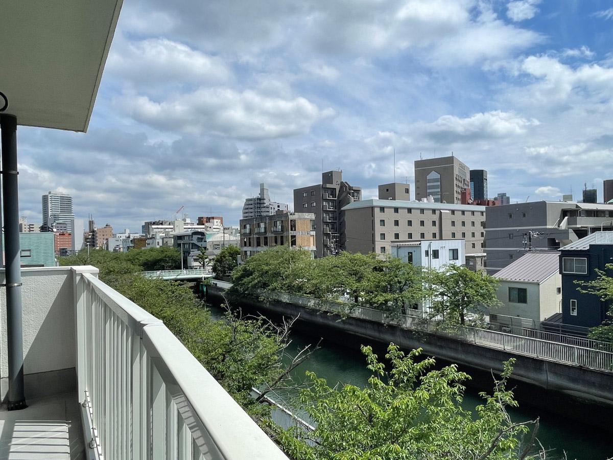 江東区平野の賃貸物件/このベランダにずっといたいかも