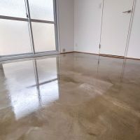 新宿区市谷柳町の賃貸物件/土間の素材感 ※今回の区画は、写真のような光沢はなく、マットな質感