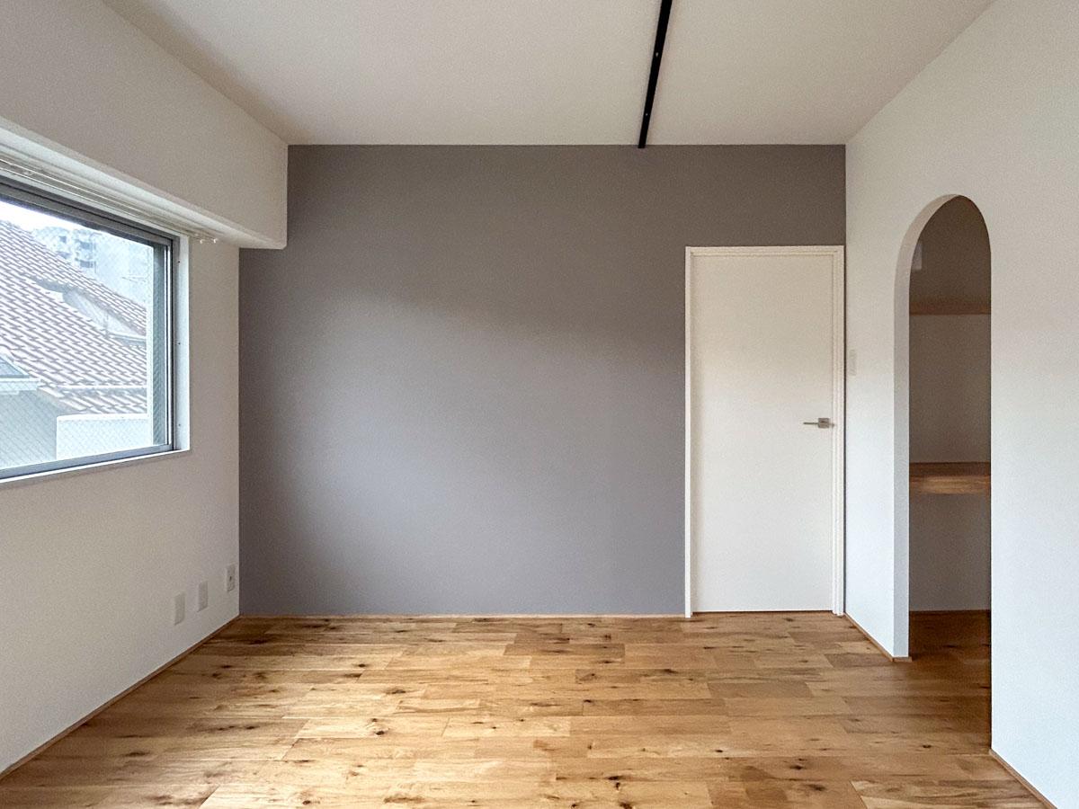 新宿区市谷柳町の賃貸物件/寝室。ウォークインクローゼット付き