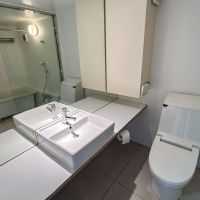 新宿区早稲田鶴巻町の賃貸物件/ガラスで仕切るホテルのようなサニタリー