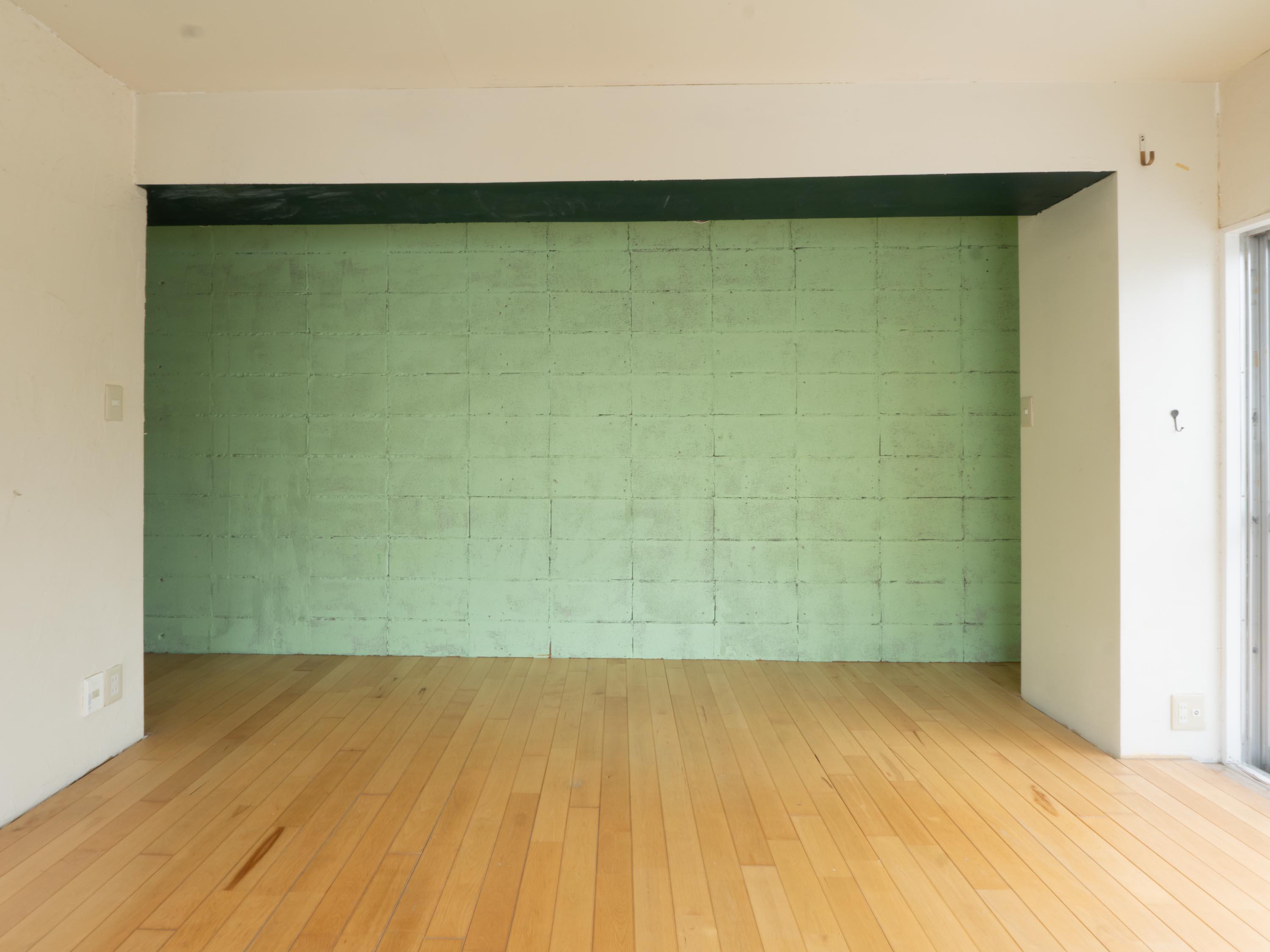 杉並区善福寺の賃貸物件/ミントグリーンの壁は前の前の入居者さんが塗ったもの