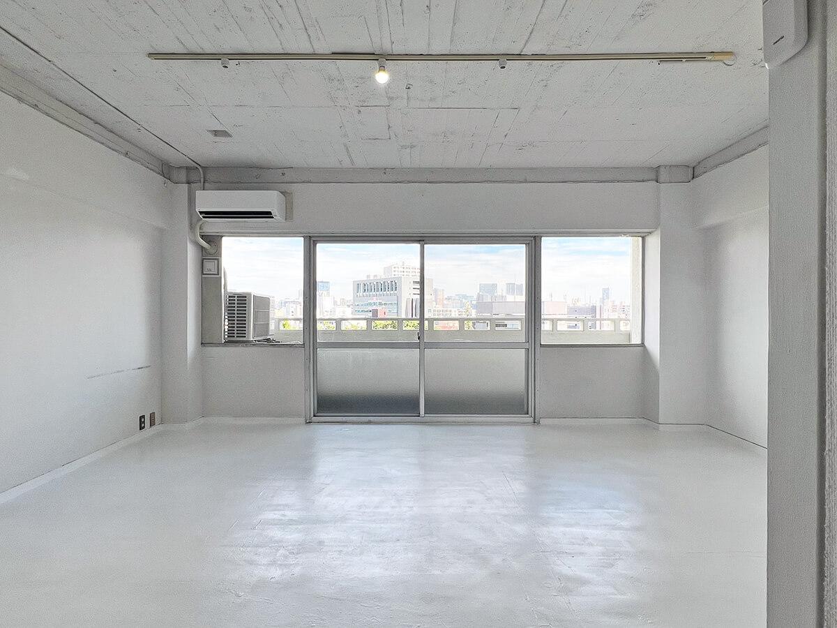 文京区関口の賃貸物件/ざっくりスケルトン空間のお部屋