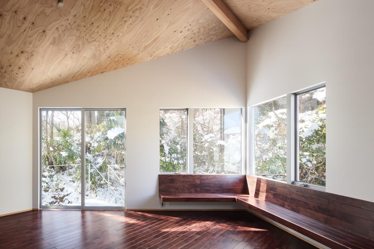 町田市忠生の売買物件/（参考）竣工した1棟目のリビング&copy;️Takumi Homma