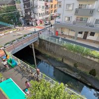 杉並区久我山の賃貸物件/眼下に遊歩道