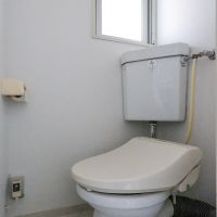 品川区上大崎の賃貸物件/ウォシュレット付きの便座を新しく交換予定
