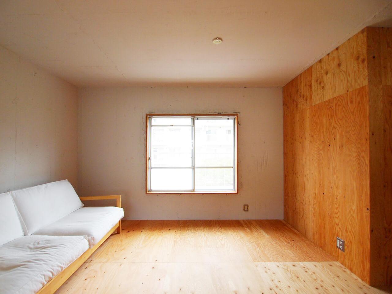 千葉市美浜区幸町の賃貸物件/リビングを別アングルで