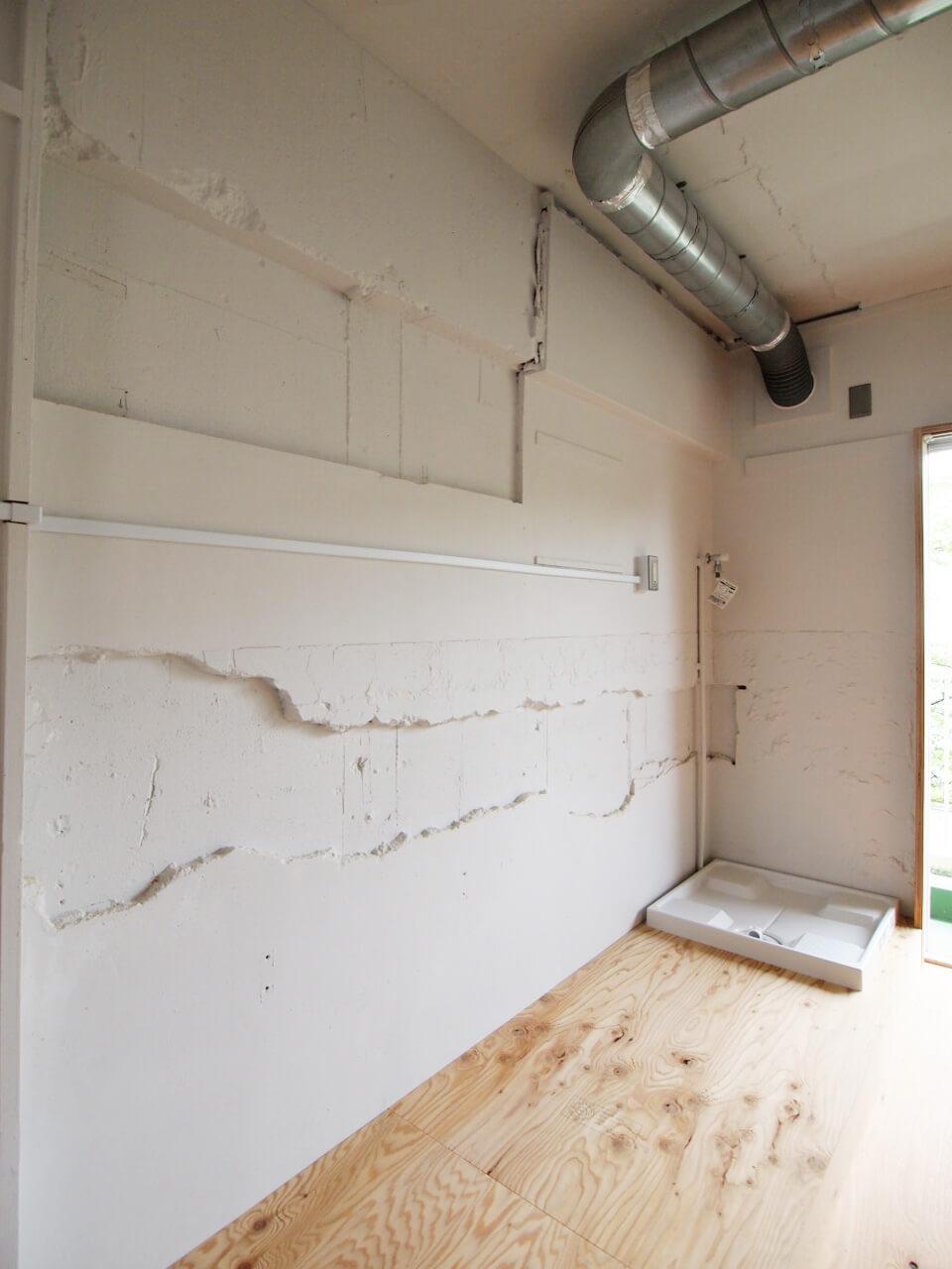 千葉市美浜区幸町の賃貸物件/コンクリートの凹凸がかっこいいと思います