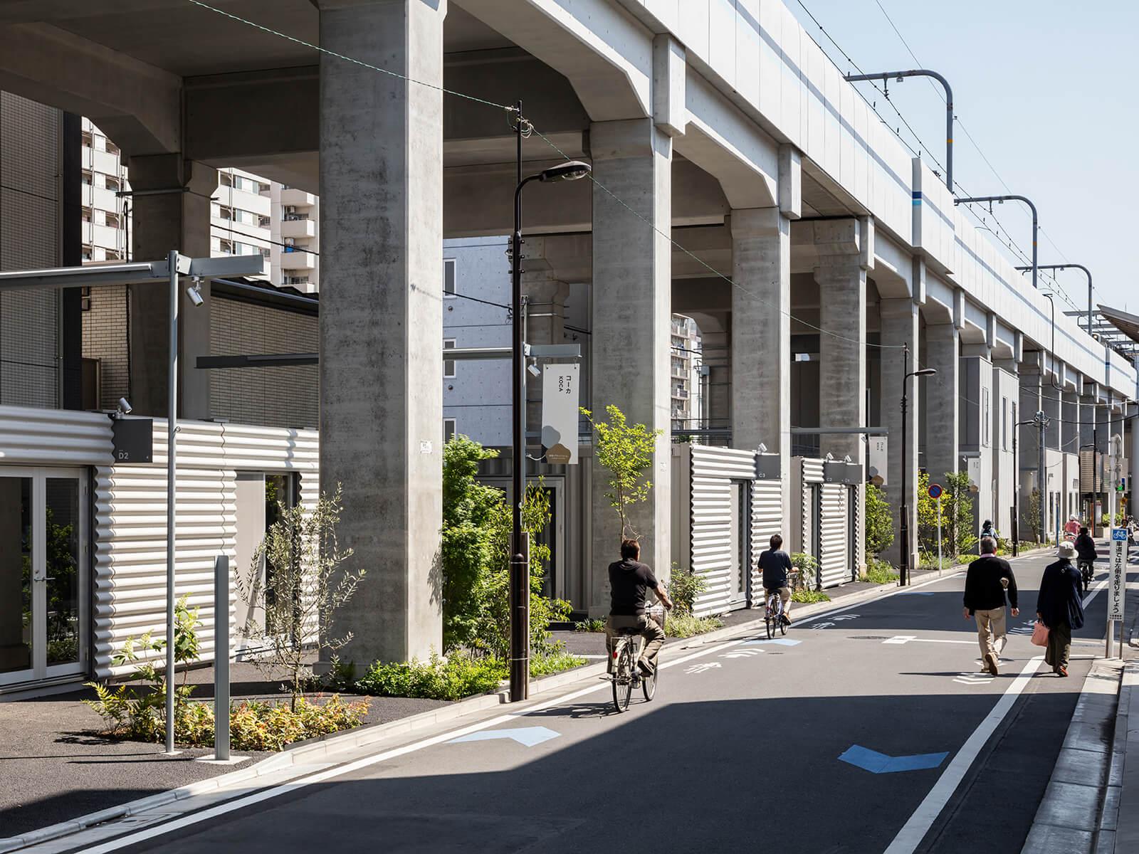 大田区大森西の賃貸物件/コンテナが連なる高架下（こちらは現在満室です）