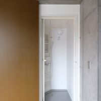 神奈川県川崎市中原区上新城の賃貸物件/写真は別区画のものですが、シャワールームはどの区画もこの仕様