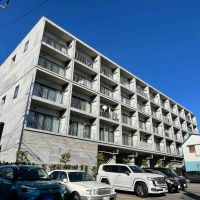 板橋区坂下の賃貸物件/外観を南側から。5階建のデザイナーズマンションです