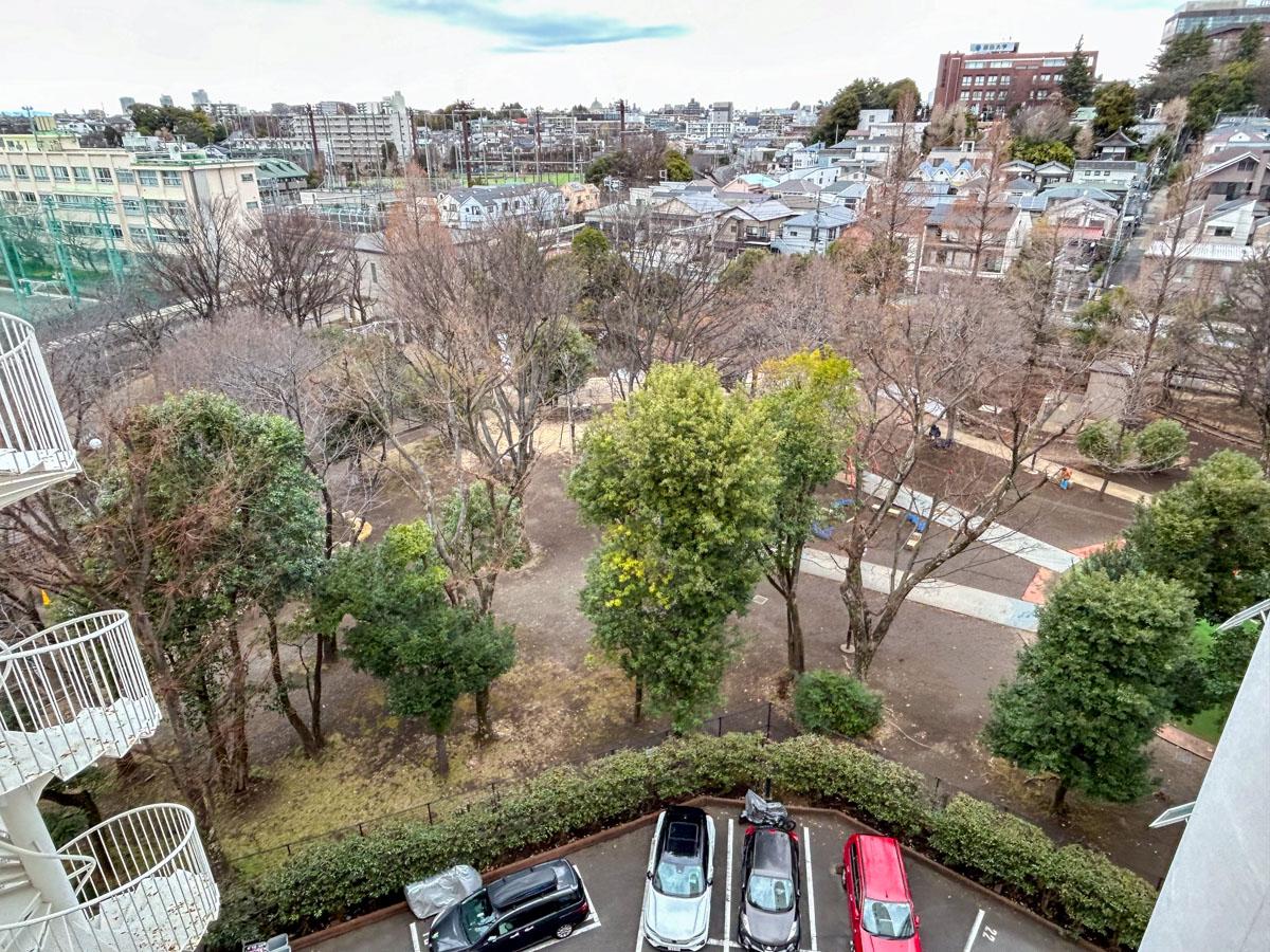 新宿区中井の賃貸物件/マンションの北側には、地元民に愛される落合公園