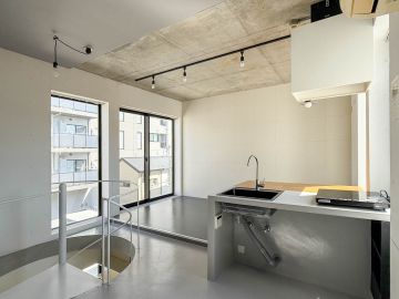中野区南台の賃貸物件/斬新な暮らしに挑戦！