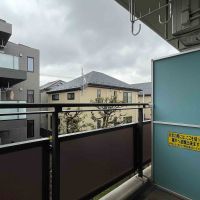 武蔵野市中町の賃貸物件/2階、西側にもベランダがあります。ちょうどテラスの上です