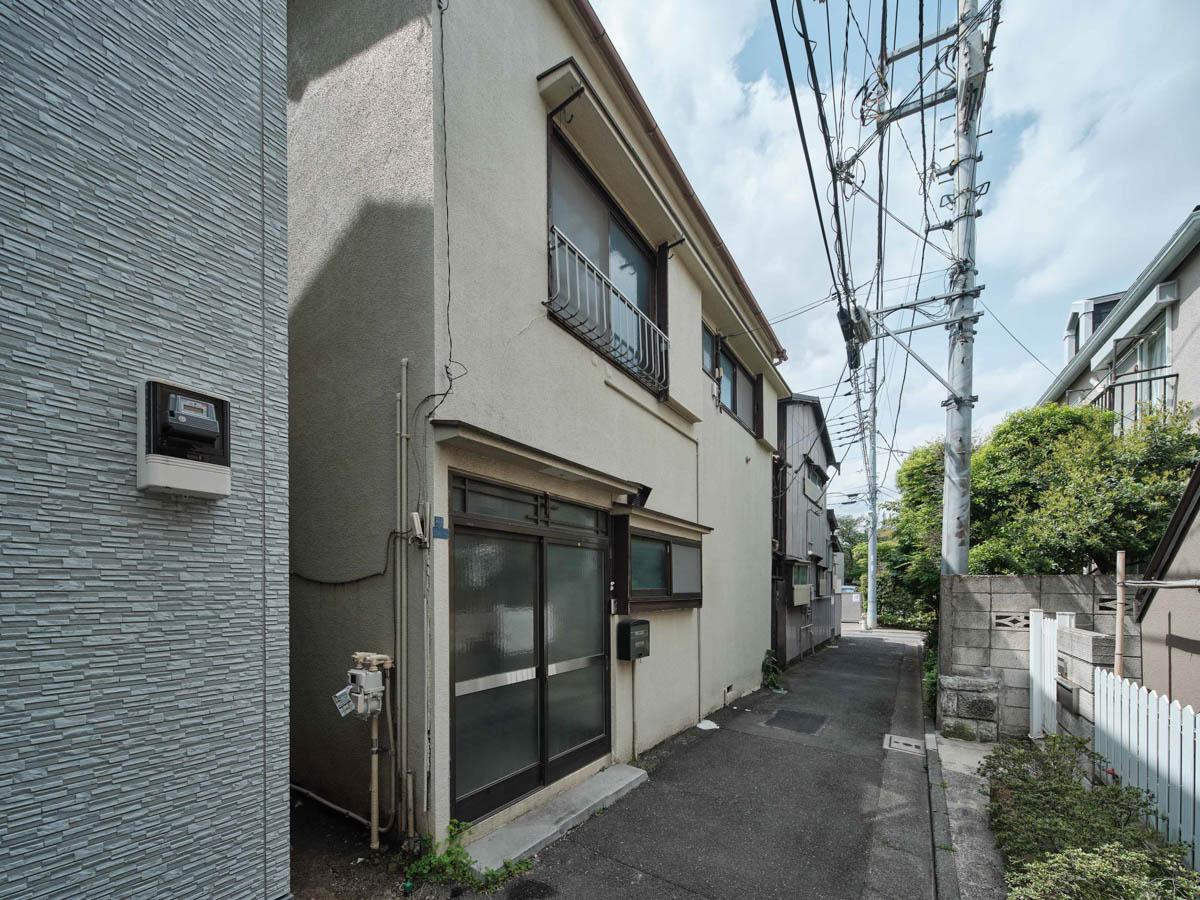品川区西五反田の賃貸物件/外観。外からはこの室内の雰囲気はわからず、隠れ家感満載
