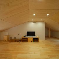 所沢市下安松の売買物件/天井高1.8mの屋根裏スペース。表記の建物面積とは、別に40.57㎡の広さがあります