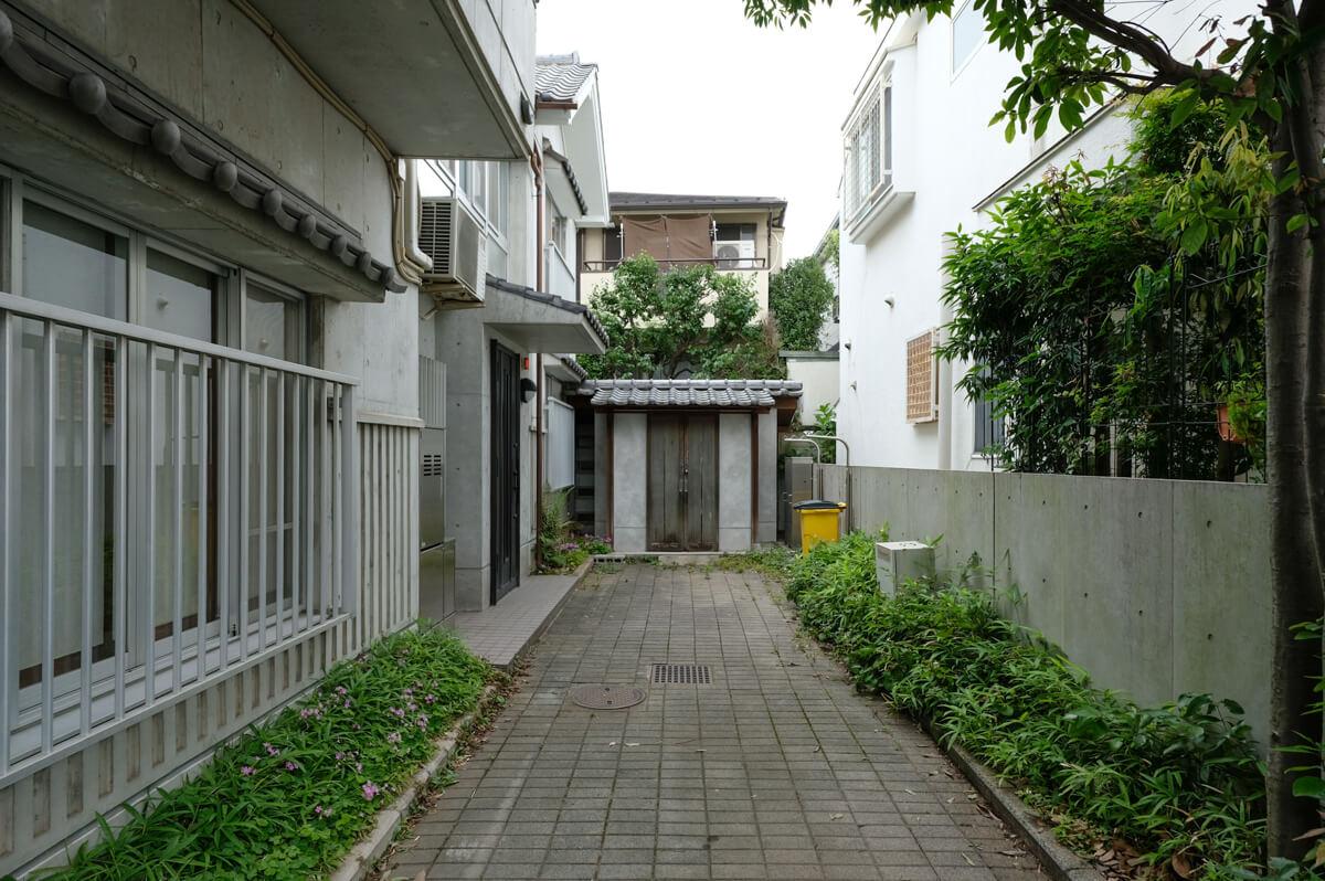 世田谷区砧の賃貸物件/駐車場