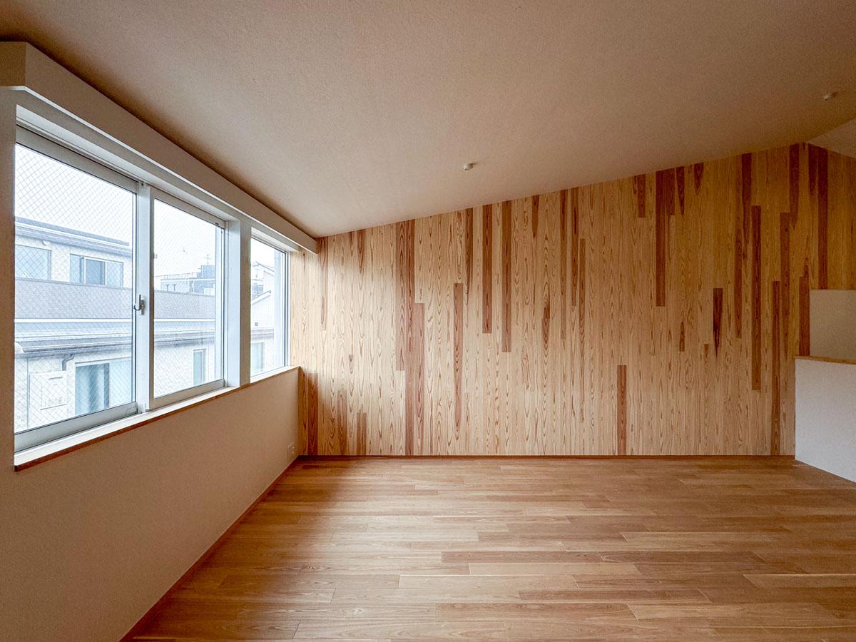 世田谷区北沢の賃貸物件/A区画：南向きの窓からはしっかりと光が入る