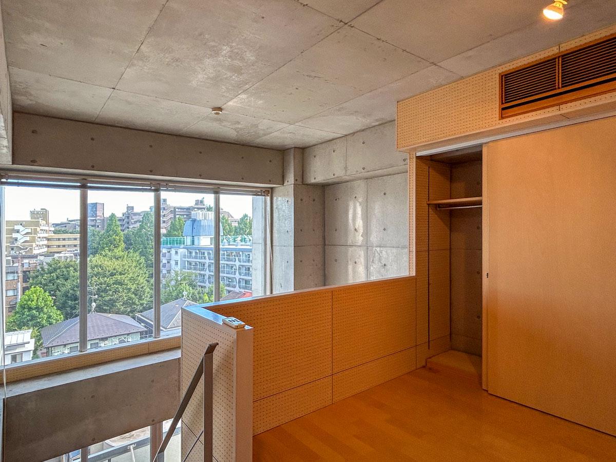 世田谷区南烏山の賃貸物件/6階寝室からの景色。朝から気持ちのいい眺めが楽しめます