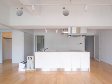 文京区小石川の賃貸物件/窓辺の余白に