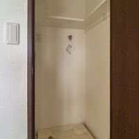 世田谷区成城の賃貸物件/洗濯機置き場