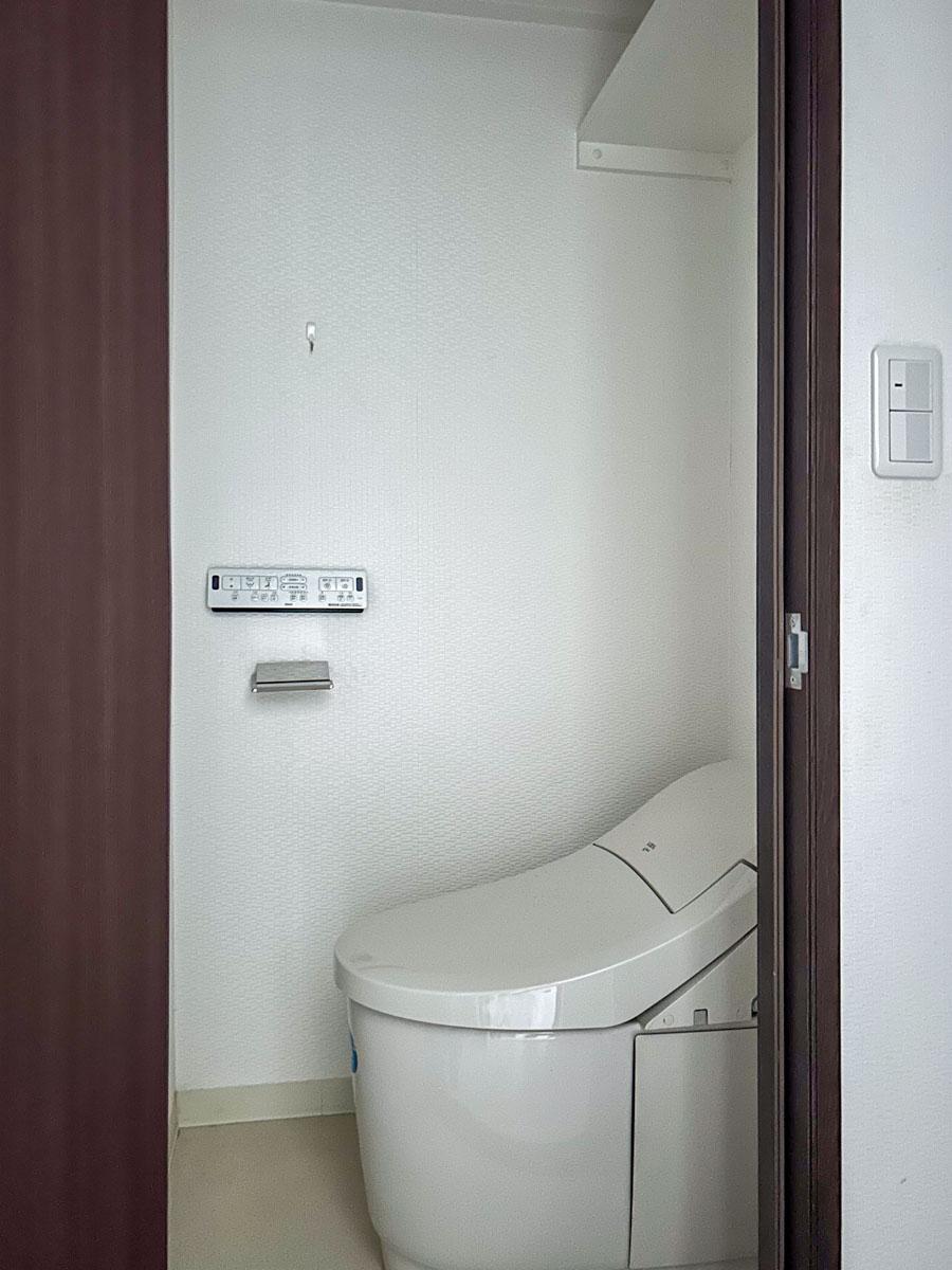 世田谷区成城の賃貸物件/ウォシュレットトイレ