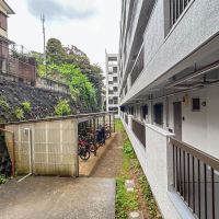 世田谷区成城の賃貸物件/自転車置き場