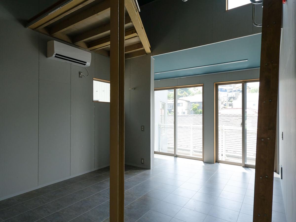 神奈川県横浜市港北区篠原町の賃貸物件/2-3区画