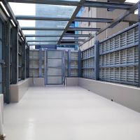 渋谷区渋谷の賃貸物件/屋上の共用部分。奥の扉の先は4階事務所1専用の屋上スペースです