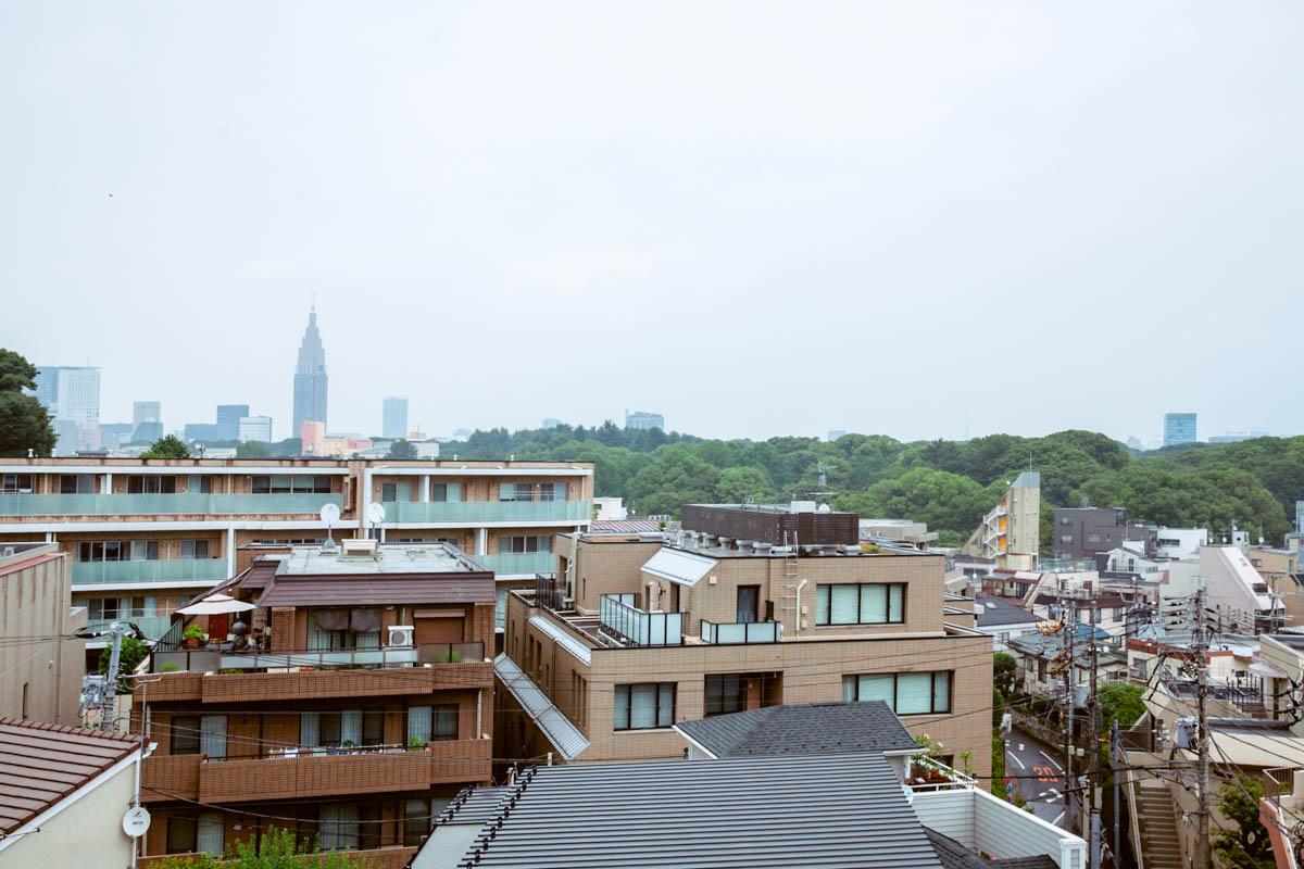 渋谷区代々木の売買物件/代々木公園の緑も見えるスカイビュー