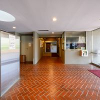 世田谷区下馬の売買物件/エントランスロビー