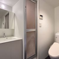 目黒区洗足の賃貸物件/洗面室とトイレが同室