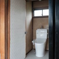 板橋区南町の賃貸物件/洋室の脇にトイレ