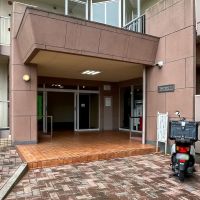 足立区中川の売買物件/マンション入り口