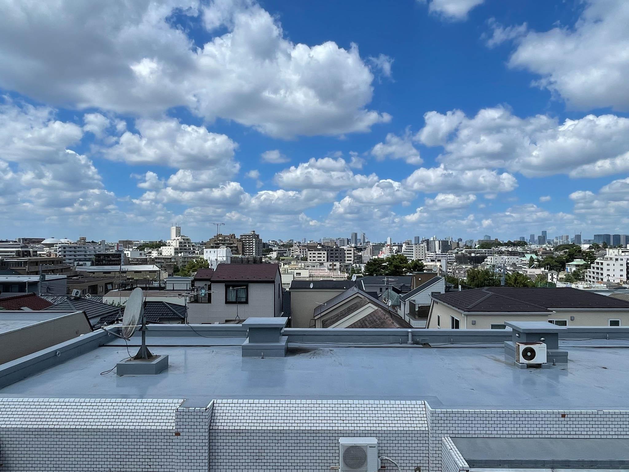 大田区南馬込の賃貸物件/高い建物が周囲になく、抜けた景色が続きます