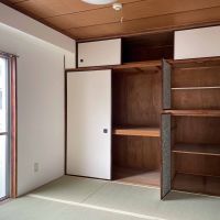 杉並区西荻北の賃貸物件/収納は押入れのみ。ということで北側のサービスルームは納戸に