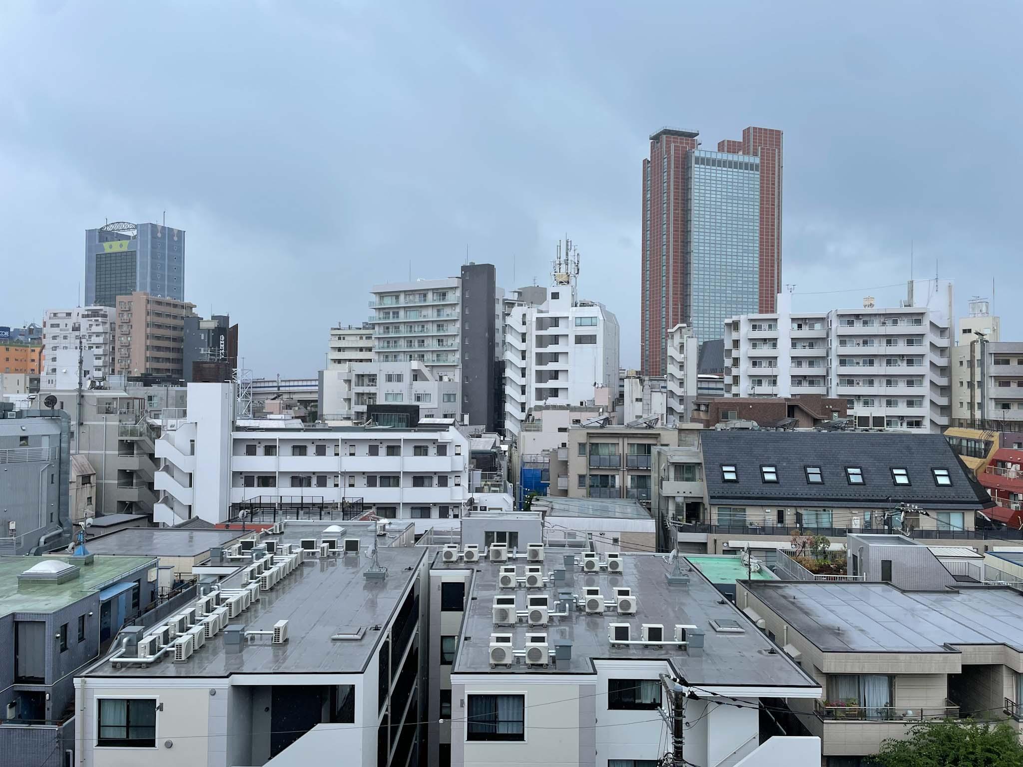 世田谷区三軒茶屋の賃貸物件/キャロットタワーが見えつつ、抜けた眺望。さすがは7階