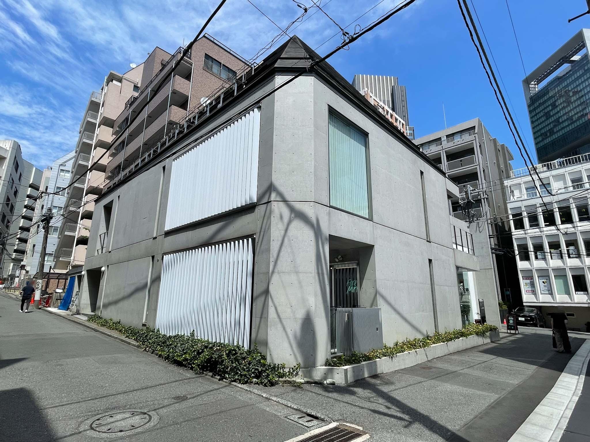 渋谷区代々木の賃貸物件/外観を南側から