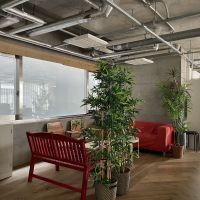 渋谷区代々木の賃貸物件/ミーティングルームよりもラフにコミュニケーションをとったり、ランチをしたりするスペースとして