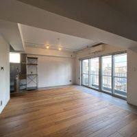 大田区西蒲田の賃貸物件/ざっくりラフな内装でありながら品よく大人感あり