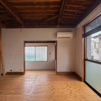 さいたま市浦和区元町の賃貸物件/LDKは広く抜け感がある。開口のある壁や柱などの取っ掛かりがあるからモノや家具たちを置きやすそう