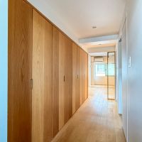 品川区西品川の賃貸物件/玄関入って。収納が美しく並ぶ