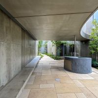 杉並区西荻北の賃貸物件/共用部：「井戸端カウンター」と名付けられたコモンスペース。この場所から入居者同士の交流が生まれ、良いコミュニティへと育っていくよう、貸主側でもワークショップなどを企画中