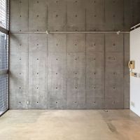 中野区新井の賃貸物件/備え付けの収納がないため、ロフトと自前の収納家具を使う必要あり