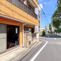 世田谷区若林の賃貸物件/この道を東側に進むと、若林駅