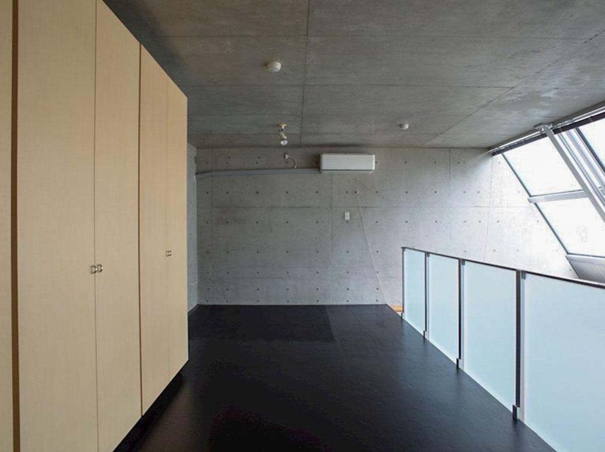 千代田区神田小川町の賃貸物件/5階：広さは11帖ほど。オフィスの場合は打合せスペース等として、住居の場合は寝室として