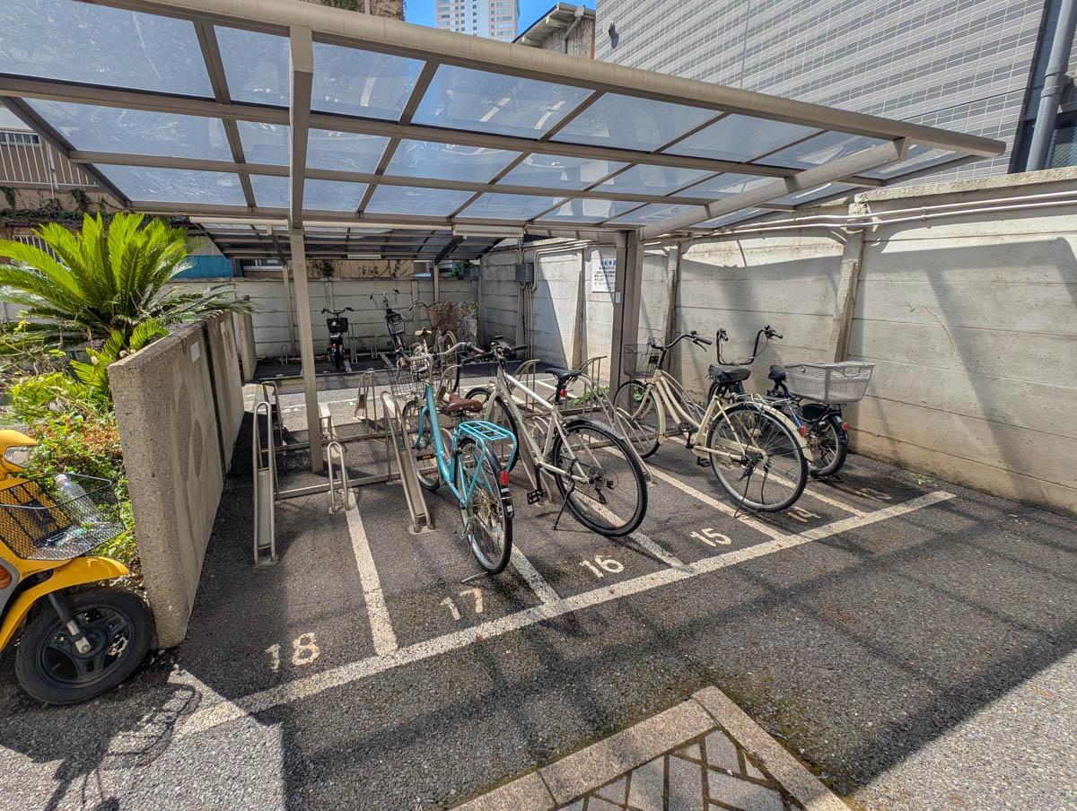 荒川区西日暮里の賃貸物件/駐輪場