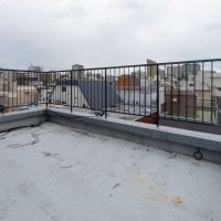 新宿区早稲田鶴巻町の賃貸物件/5階には屋外スペースも。抜けがよくて気持ち良い